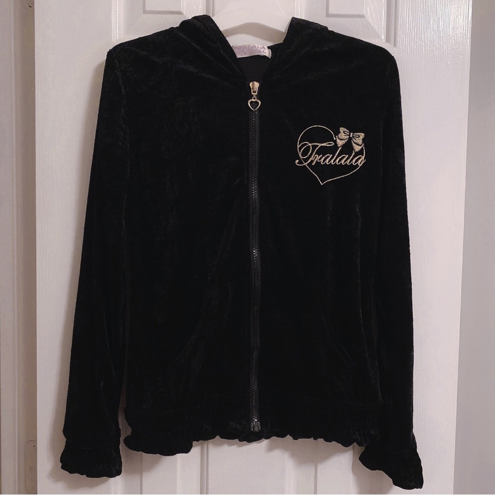 liz lisa velour hoodie